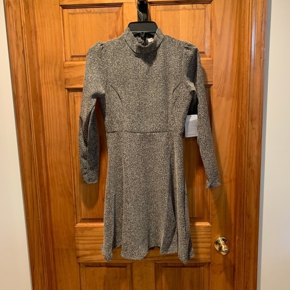 Velvet Torch Mock Neck Fit and Flare Dress Medium NWT - Picture 2 of 6